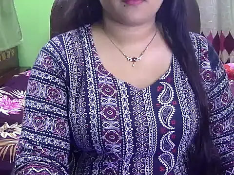 Snapshot of BengaliQueenStar chatting on October 3, 2025, 5:14 pm BengaliQueenStar online show from October 3, 2025, 5:14 pm