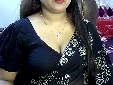 Snapshot of BengaliQueenStar chatting on March 6, 2025, 7:10 pm BengaliQueenStar online show from March 6, 2025, 7:10 pm
