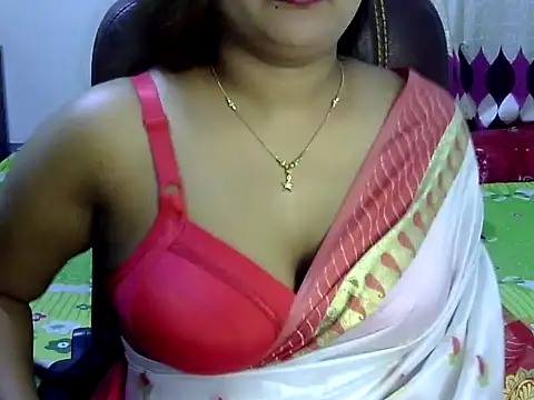 Snapshot of BengaliQueenStar chatting on March 21, 2025, 3:57 pm BengaliQueenStar online show from March 21, 2025, 3:57 pm