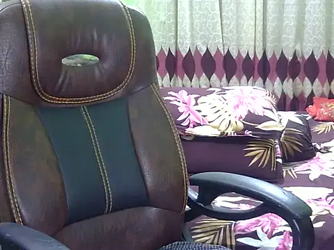 Snapshot of BengaliQueenStar chatting on October 7, 2025, 3:35 pm BengaliQueenStar online show from October 7, 2025, 3:35 pm