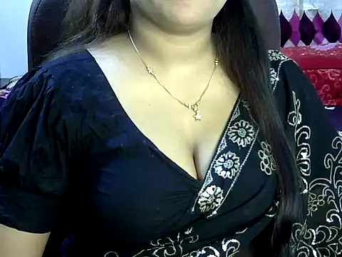 Snapshot of BengaliQueenStar chatting on March 6, 2025, 4:07 pm BengaliQueenStar online show from March 6, 2025, 4:07 pm