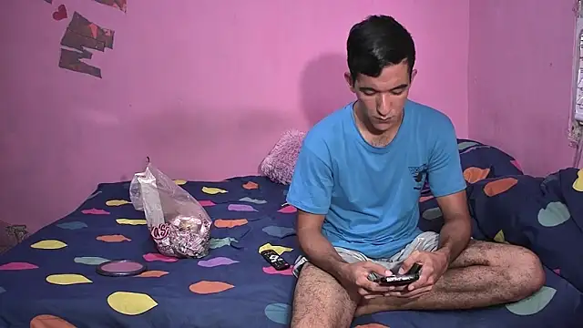 Sweetiefoxxx online show from November 5, 2025, 6:33 pm