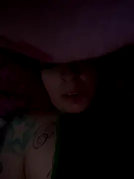 Snapshot of nikkiigees713 chatting on September 21, 2025, 10:09 am nikkiigees713 online show from September 21, 2025, 10:09 am