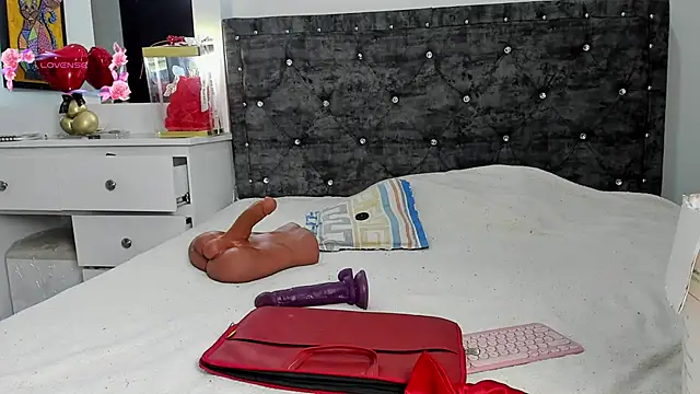 anastasia danger online show from January 28, 2025, 12:22 pm