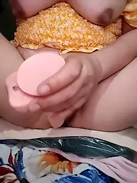 Squirt lisa12 online show from November 29, 2025, 12:00 am