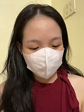 minmin2kk5 online show from September 26, 2025, 2:57 pm