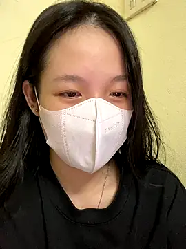 minmin2kk5 online show from September 21, 2025, 3:28 pm