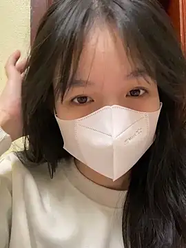 minmin2kk5 online show from February 24, 2025, 2:37 pm