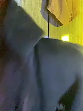 Snapshot of minmin2kk5 chatting on February 9, 2026, 3:32 pm minmin2kk5 online show from February 9, 2026, 3:32 pm