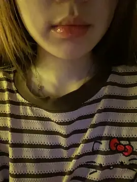 Snapshot of minmin2kk5 chatting on February 26, 2026, 3:34 pm minmin2kk5 online show from February 26, 2026, 3:34 pm