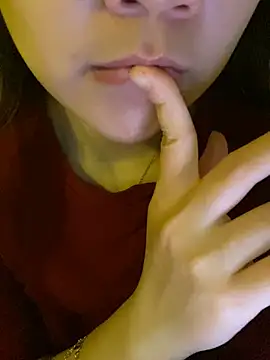 Snapshot of minmin2kk5 chatting on February 25, 2026, 3:23 pm minmin2kk5 online show from February 25, 2026, 3:23 pm