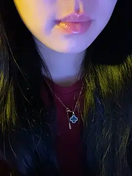 Snapshot of minmin2kk5 chatting on February 1, 2026, 3:10 pm minmin2kk5 online show from February 1, 2026, 3:10 pm