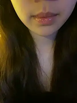 Snapshot of minmin2kk5 chatting on February 15, 2026, 3:44 pm minmin2kk5 online show from February 15, 2026, 3:44 pm