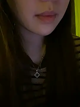 Snapshot of minmin2kk5 chatting on February 23, 2026, 4:18 pm minmin2kk5 online show from February 23, 2026, 4:18 pm