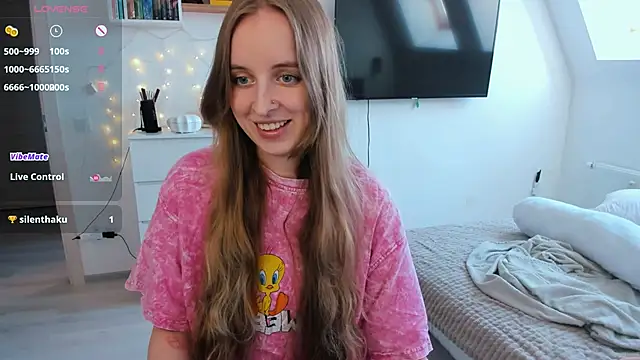 violet blue eyes online show from March 13, 2026, 1:05 pm