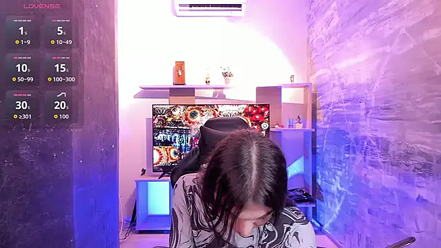 saracaball  online show from December 18, 2025, 6:07 am