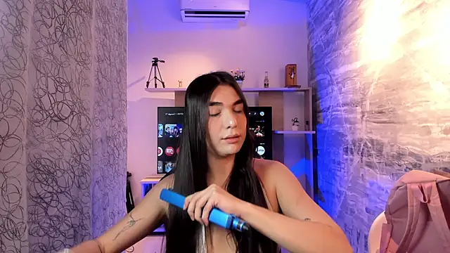 saracaball  online show from February 24, 2026, 12:06 pm