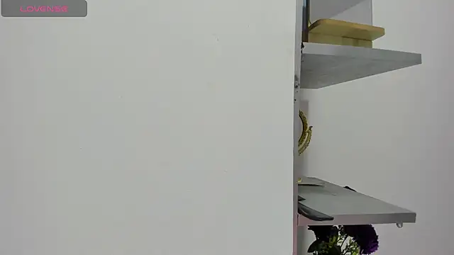 Cherllynn online show from September 27, 2025, 6:14 pm