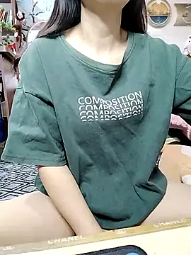 cream1299 online show from May 6, 2026, 12:58 am