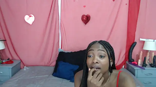 Nicole Colette  online show from March 10, 2025, 12:17 pm