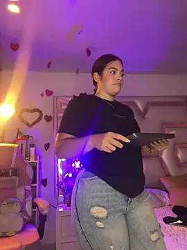 Chloee Evans1 online show from March 9, 2025, 3:05 pm