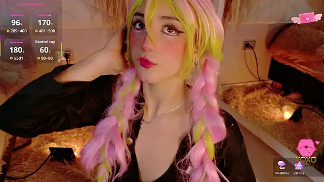 miia  baker online show from December 4, 2025, 12:26 pm