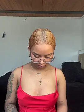 gretell evans online show from November 12, 2025, 6:45 pm