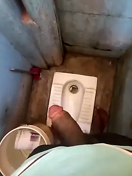 Snapshot of bangaloresexyguy chatting on February 25, 2026, 2:45 am bangaloresexyguy online show from February 25, 2026, 2:45 am