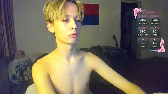 Vampirella GS online show from April 3, 2026, 6:14 pm