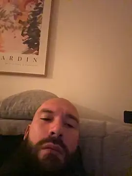 Snapshot of Banana_Boy chatting on October 15, 2025, 9:12 pm Banana Boy online show from October 15, 2025, 9:12 pm