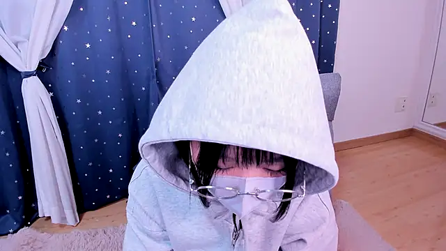 p RUMiMi online show from February 18, 2026, 12:34 pm