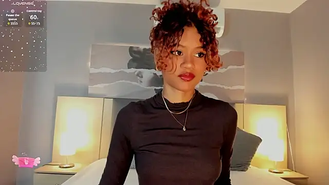 Snapshot of Aprillbrunette chatting on November 29, 2025, 2:34 am Aprillbrunette online show from November 29, 2025, 2:34 am