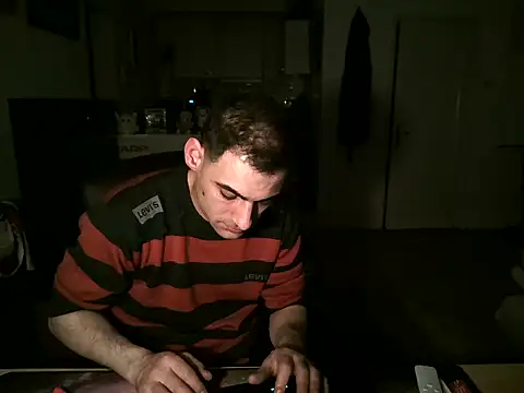 Snapshot of mihaimichael chatting on March 22, 2025, 11:11 am mihaimichael online show from March 22, 2025, 11:11 am