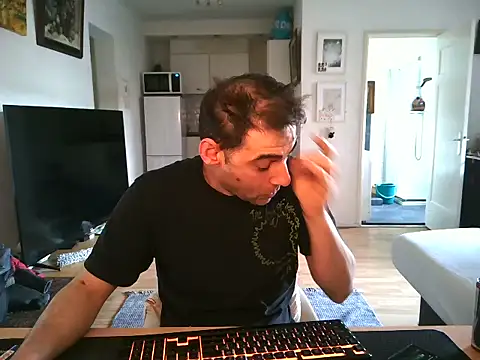 mihaimichael online show from April 9, 2026, 10:10 am