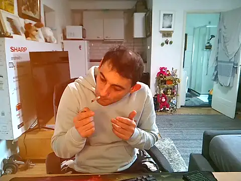 Snapshot of mihaimichael chatting on October 16, 2025, 1:41 pm mihaimichael online show from October 16, 2025, 1:41 pm