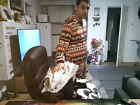 Snapshot of mihaimichael chatting on October 15, 2025, 7:22 pm mihaimichael online show from October 15, 2025, 7:22 pm