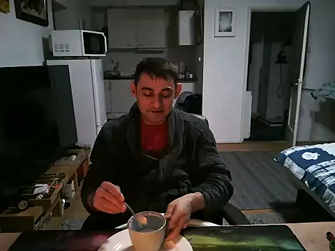 Snapshot of mihaimichael chatting on October 1, 2025, 12:27 am mihaimichael online show from October 1, 2025, 12:27 am