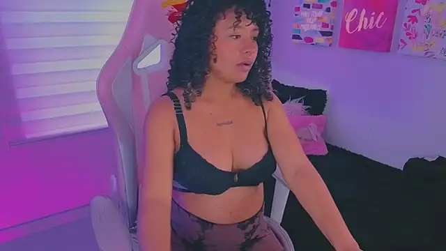 keyla roberts777 online show from September 23, 2025, 7:21 pm