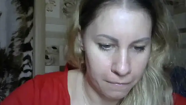 TherestlessKitty online show from November 5, 2025, 10:13 pm