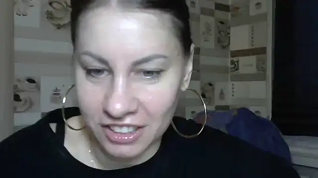 Snapshot of TherestlessKitty chatting on October 7, 2025, 11:33 am TherestlessKitty online show from October 7, 2025, 11:33 am