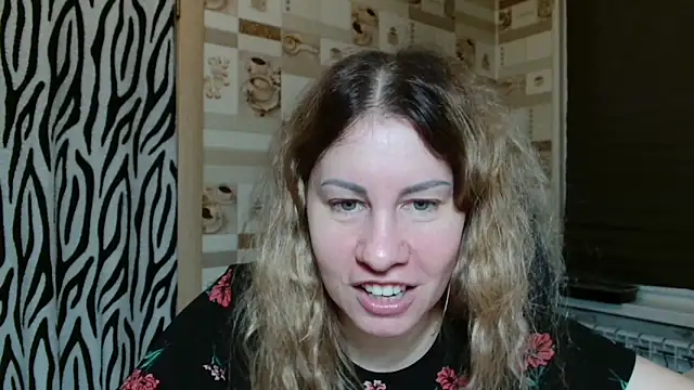 TherestlessKitty online show from April 8, 2026, 10:22 pm