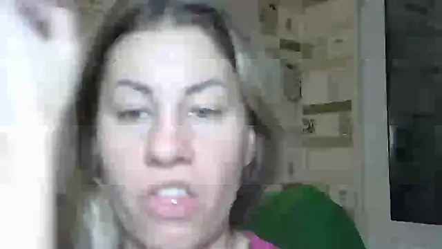 Snapshot of TherestlessKitty chatting on September 29, 2025, 8:14 pm TherestlessKitty online show from September 29, 2025, 8:14 pm