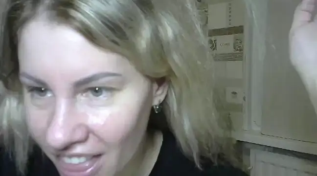 Snapshot of TherestlessKitty chatting on January 20, 2025, 11:02 am TherestlessKitty online show from January 20, 2025, 11:02 am