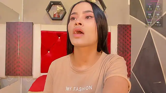 Karoll014 online show from October 16, 2025, 11:51 am