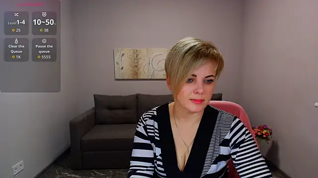 Snapshot of Julia_Wilsone chatting on February 1, 2026, 7:17 am Julia Wilsone online show from February 1, 2026, 7:17 am