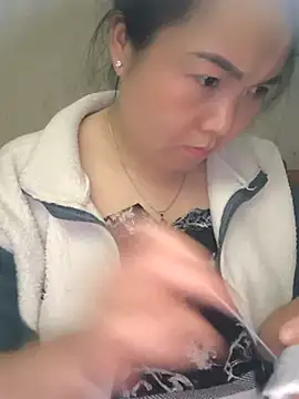 Sweetlove 77 online show from November 3, 2025, 1:58 pm