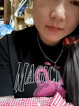 Sweetlove 77 online show from September 19, 2025, 2:04 am