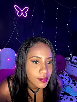 Snapshot of AlisonHoot69 chatting on October 16, 2025, 10:12 am AlisonHoot69 online show from October 16, 2025, 10:12 am