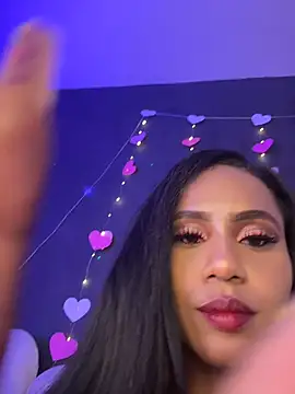 Snapshot of AlisonHoot69 chatting on February 12, 2026, 5:51 am AlisonHoot69 online show from February 12, 2026, 5:51 am