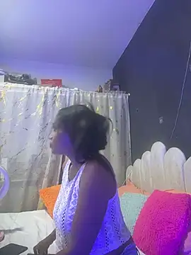 Snapshot of AlisonHoot69 chatting on February 21, 2026, 12:12 am AlisonHoot69 online show from February 21, 2026, 12:12 am